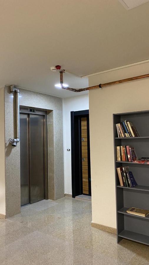 Stella&Gaby Apartment Бургас Екстериор снимка