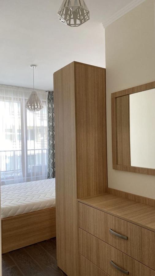 Stella&Gaby Apartment Бургас Екстериор снимка