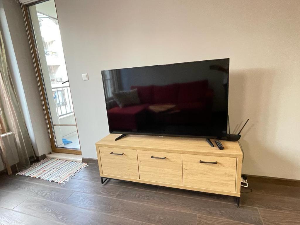 Stella&Gaby Apartment Бургас Екстериор снимка