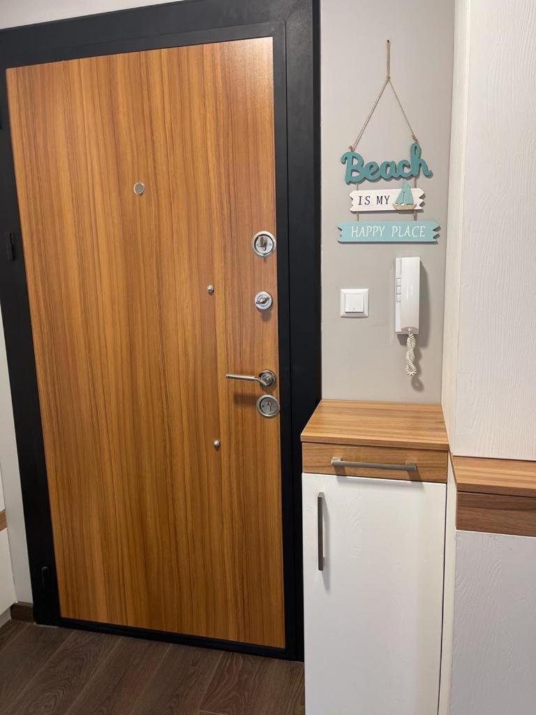 Stella&Gaby Apartment Бургас Екстериор снимка