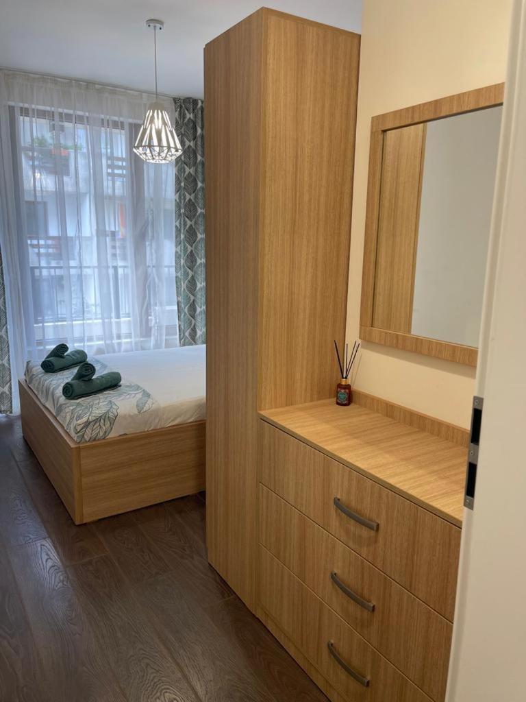 Stella&Gaby Apartment Бургас Екстериор снимка
