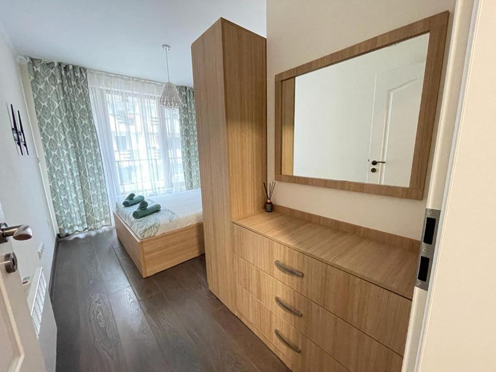 Stella&Gaby Apartment Бургас Екстериор снимка